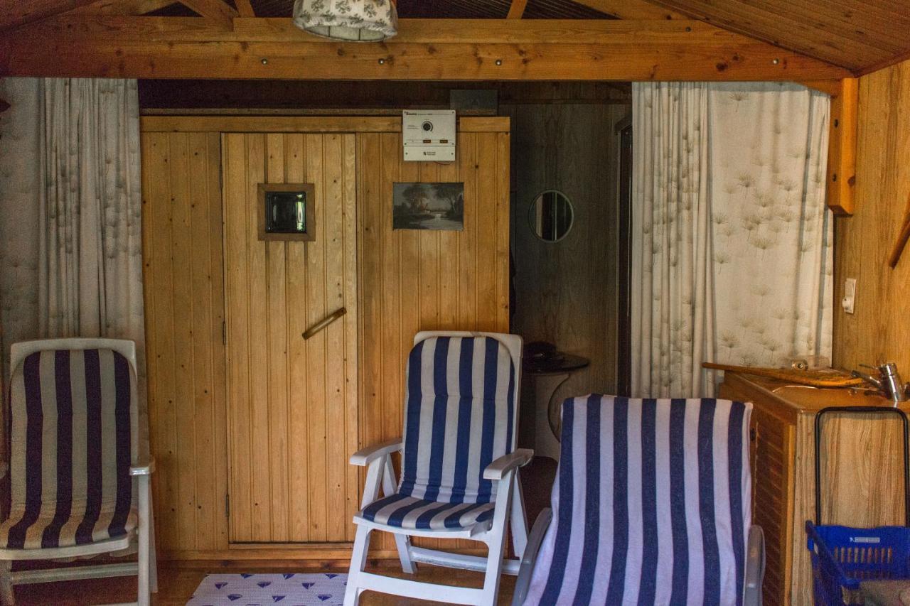 'T Hemelke Vakantiehuisje Menenヴィラ エクステリア 写真