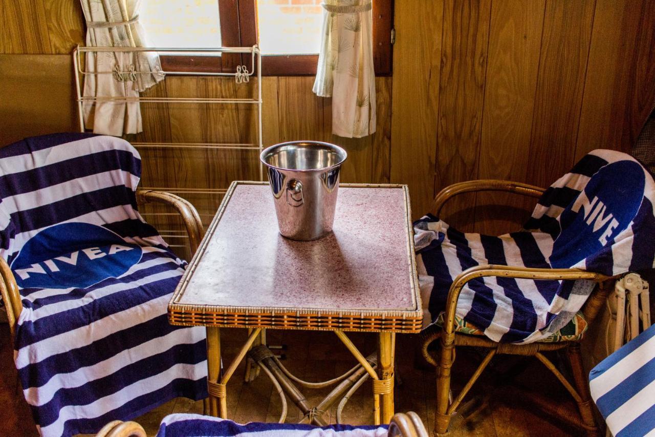 'T Hemelke Vakantiehuisje Menenヴィラ エクステリア 写真
